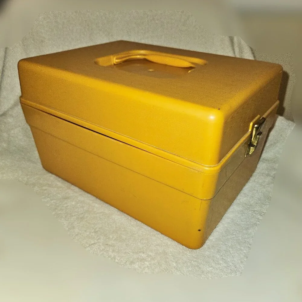 Vintage Wil-Hold Wilson Mustard Yellow Sewing Pattern Box - Picture 1 of 4